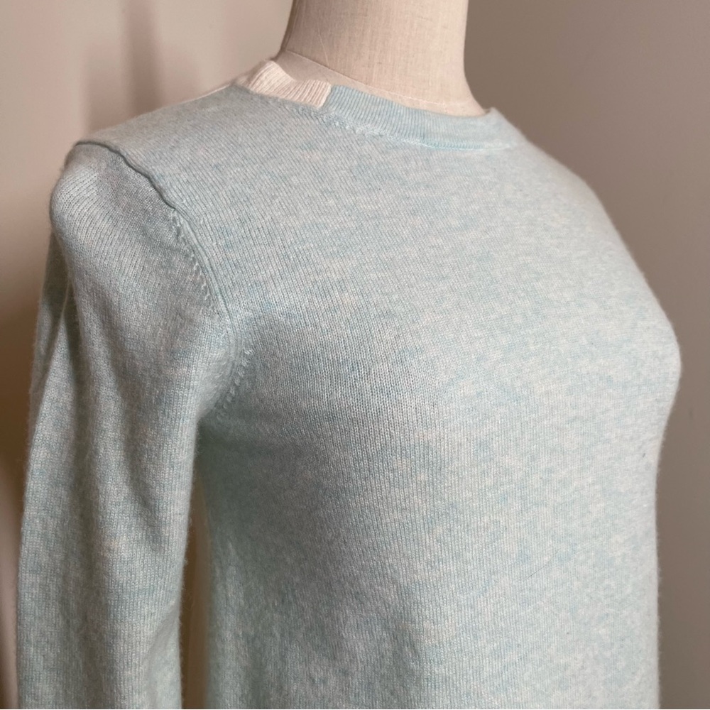 Vineyard Vines Cashmere Wool-SZ XXS-Light Blue Ivory Cashmere Colorblock Sweater